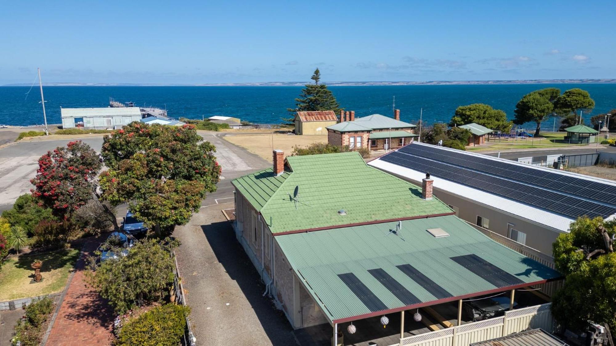 Villa Armadale House - Kingscote Esterno foto